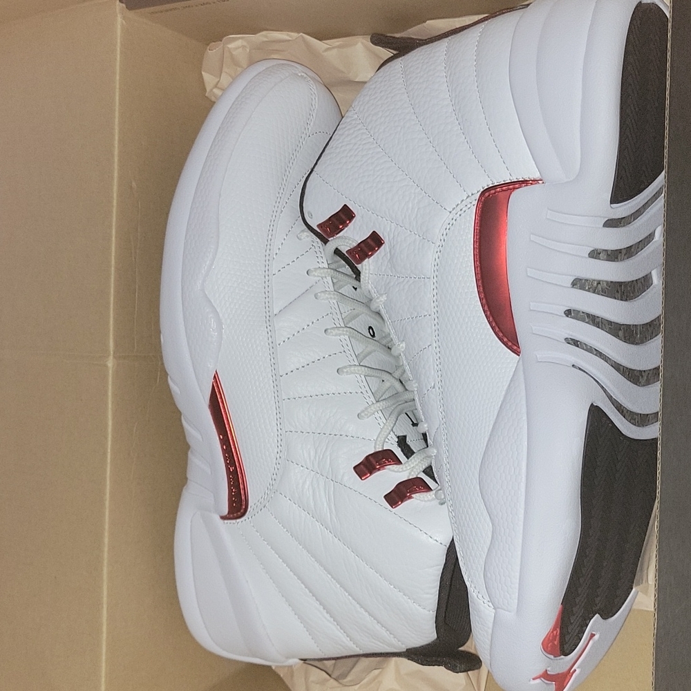 Jordan 12 twist